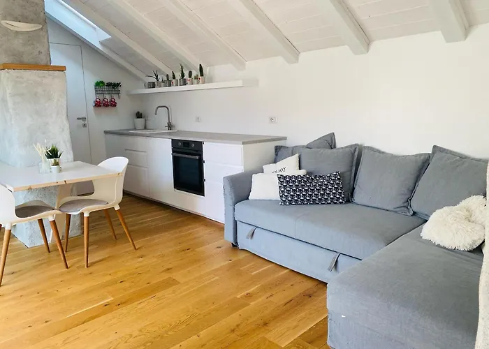 The Nest Between The Walls Lägenhet Como